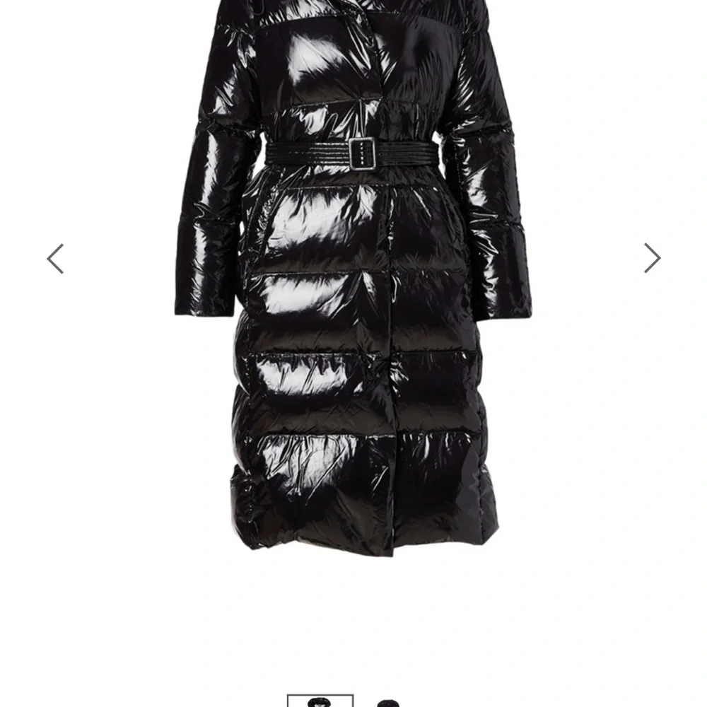 Gold Puffer NICOLE BENISTI
Dizin Longline Down Puffer Jacke - Picture 6 of 6